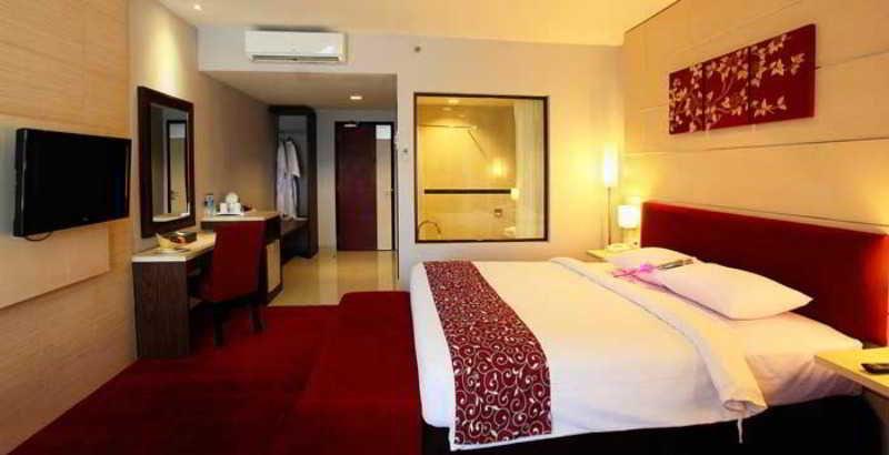 Tjokro Hotel Klaten Ngoại thất bức ảnh