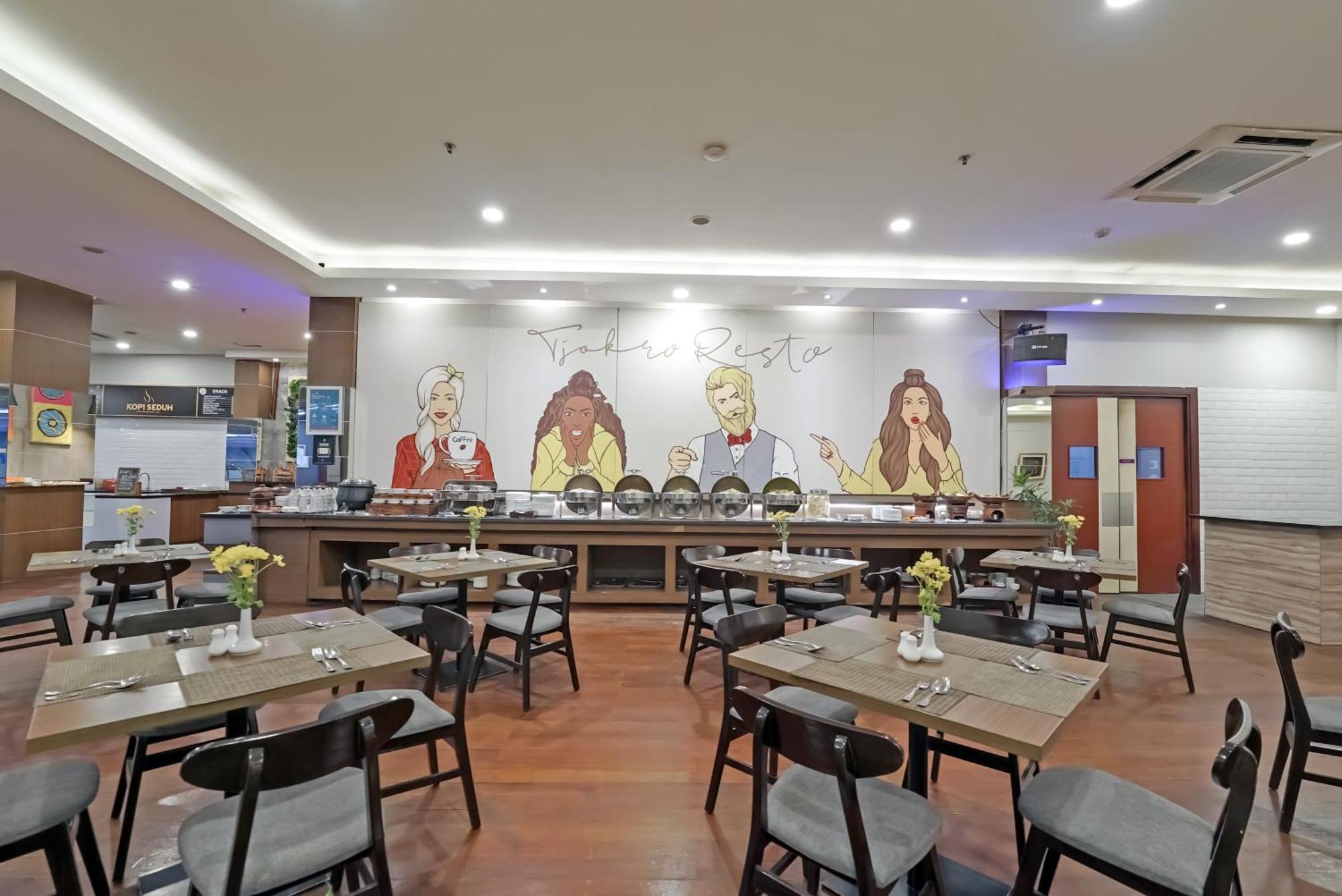 Tjokro Hotel Klaten Ngoại thất bức ảnh